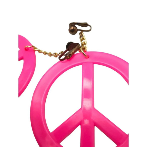Pink Kitsch Peace Symbol Dangle Drop Earrings Gold Tone Vintage - Picture 4 of 5